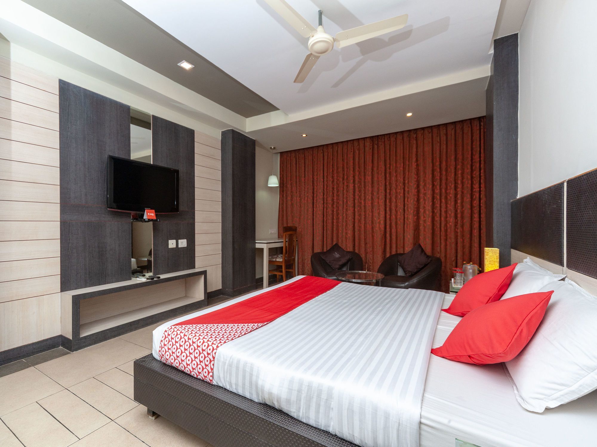 Hotel Sun Park Пудучеррі Екстер'єр фото